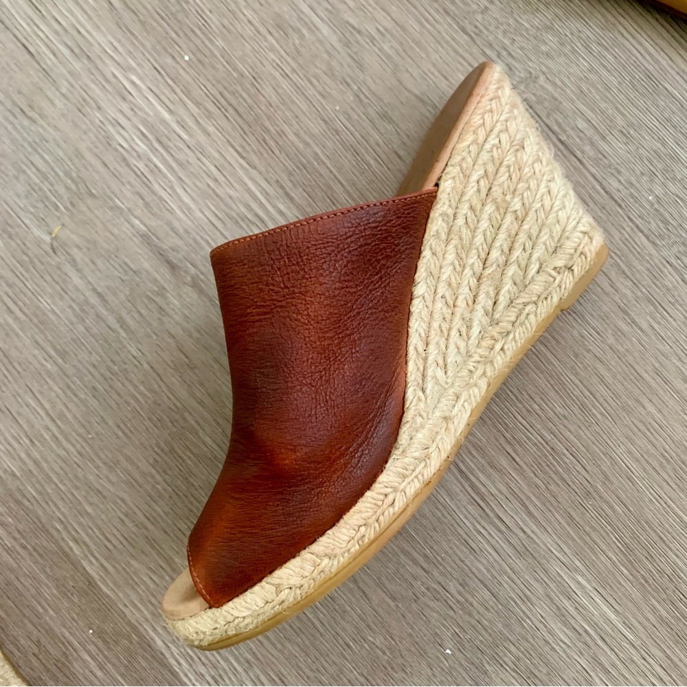 Gaimo Reddish Brown Jute Wedge Sandal.